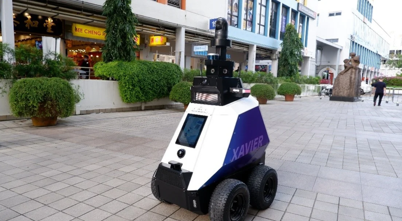 Xavier 机器人——新型巡逻助手-警用巡逻机器人